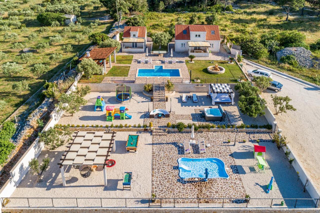 Villa Mis سوبيتار المظهر الخارجي الصورة